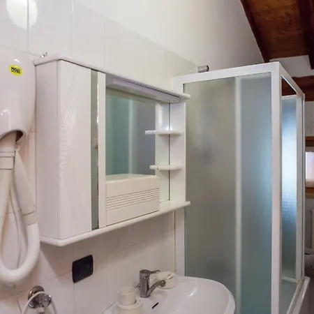 In Near Lifts 아파트 Antey-Saint-André