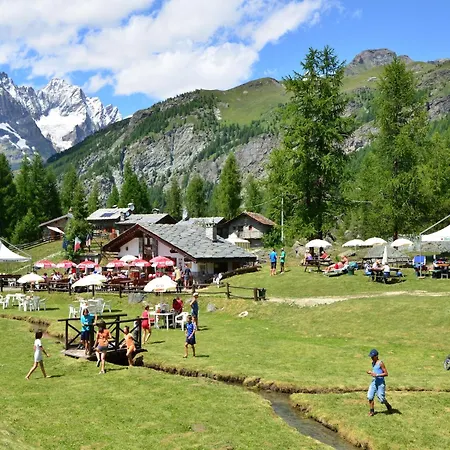 아파트 In Near Lifts Antey-Saint-André
