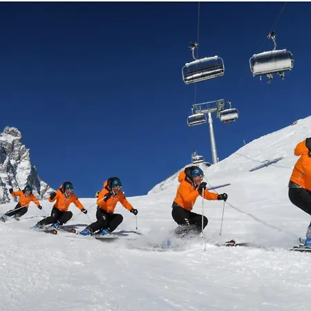 公寓 In Near Lifts Antey-Saint-André