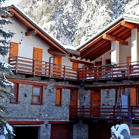 Lägenhet In Near Lifts Antey-Saint-André